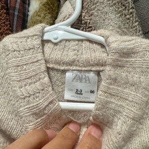 Zara Christmas reindeer sweater